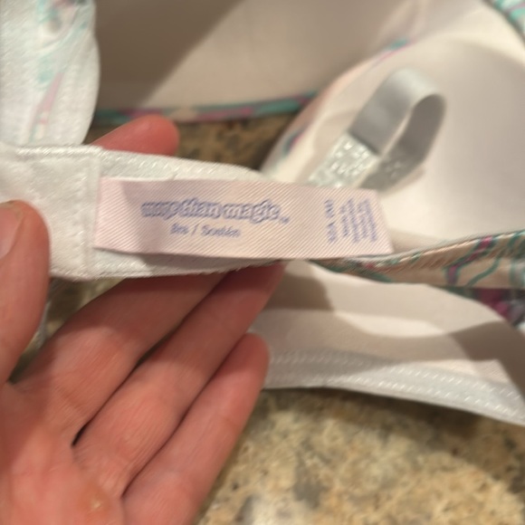 More than Magic Floral Print Bra with Adjustable Straps. No underwire - Picture 7 of 9